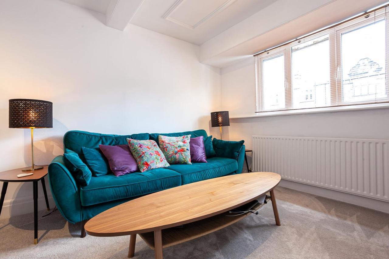 Cosy 2 Bed Apartment - Close To Leeds Centre Zewnętrze zdjęcie